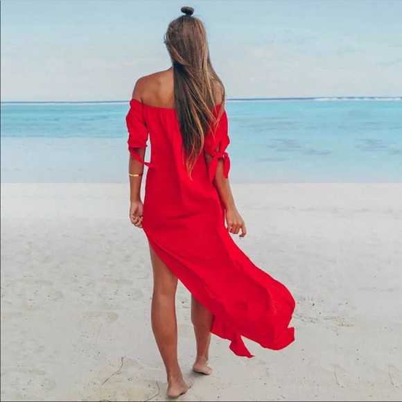 Beautiful red cover up - Picture 3 of 4